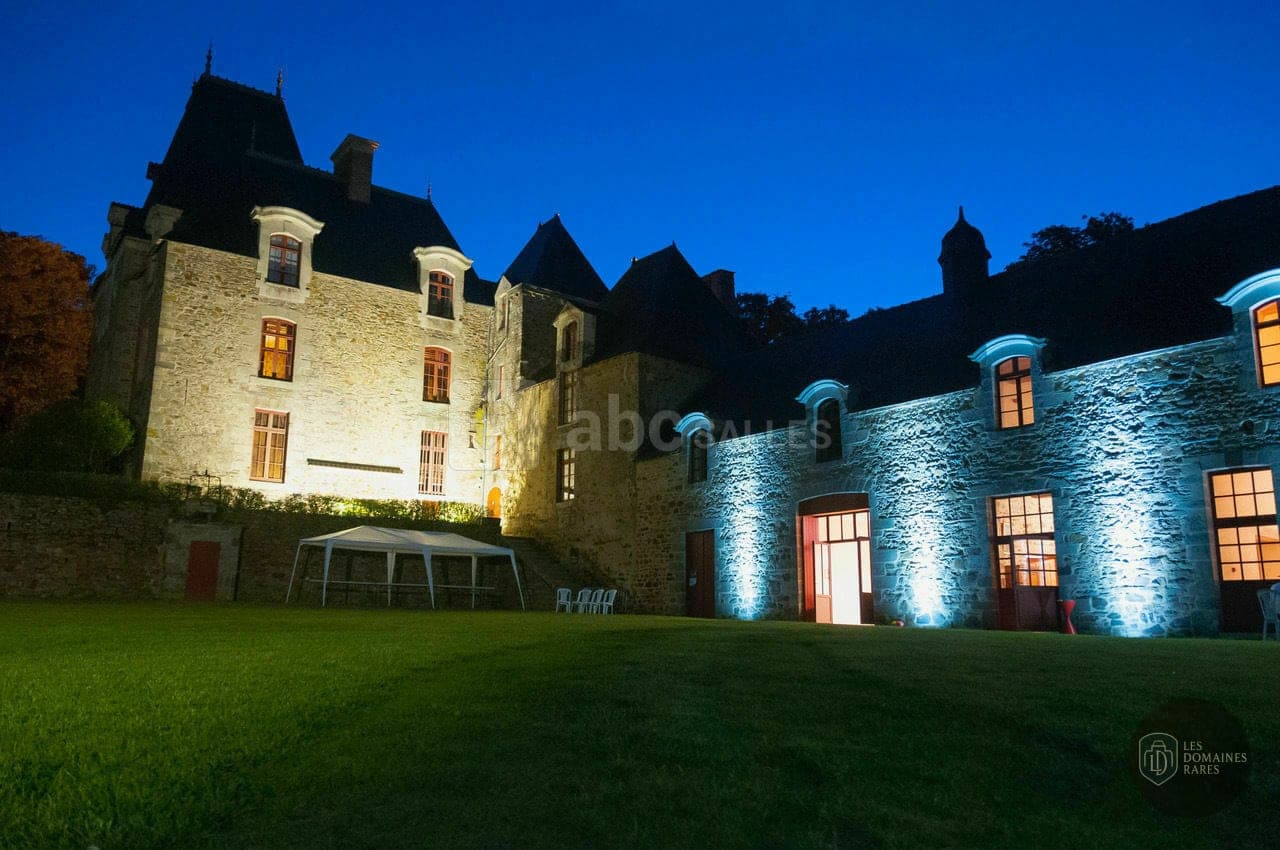 Vue extérieure du lieu La Villequeno à Quelneuc en Bretagne
