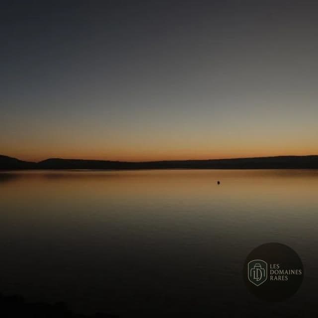 Vue extérieure du lieu Lac Madine en Grand Est