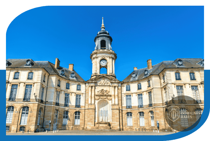 Vue sur l'Hôtel de ville de Rennes