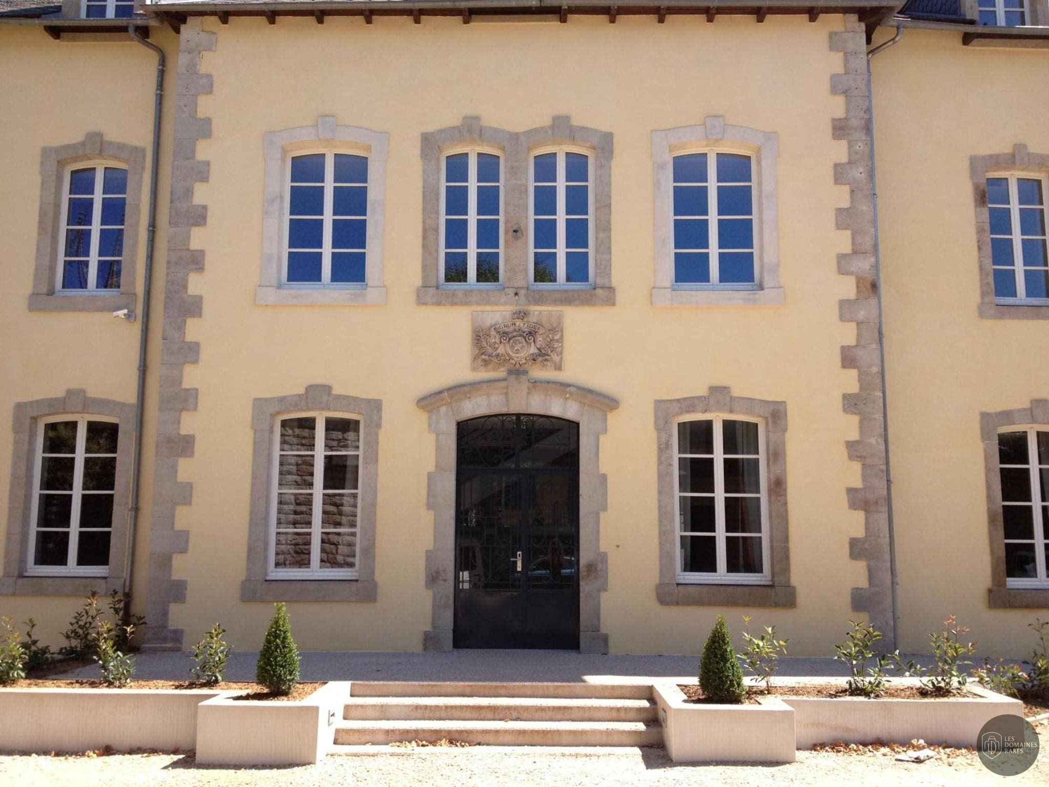 Vue extérieure de l'hôtel Le 1837 en Occitanie