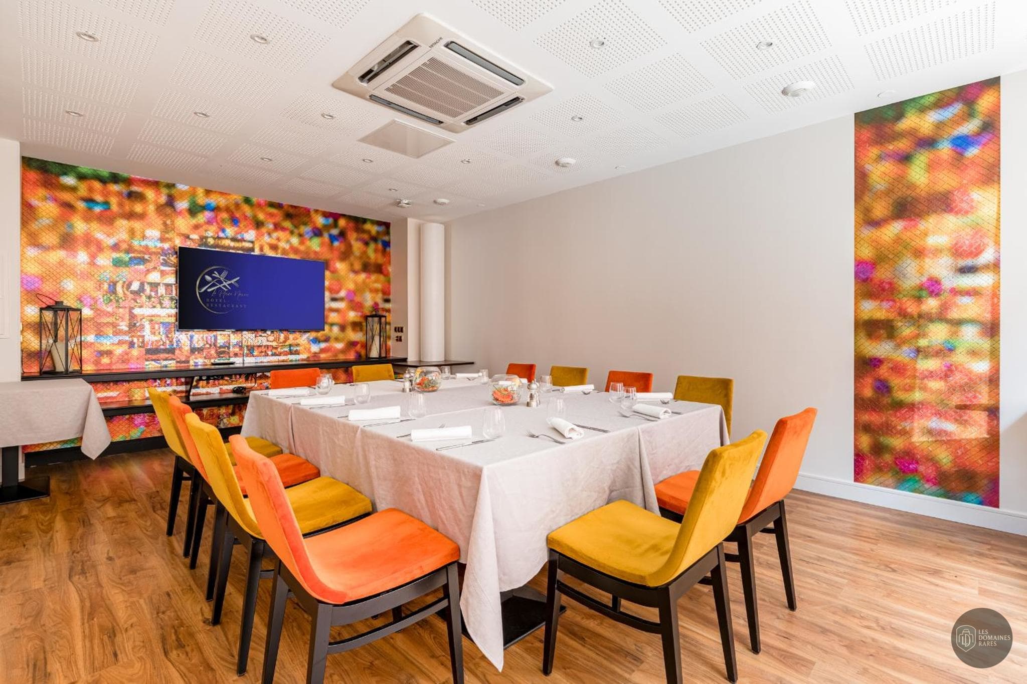 Le 58 Meeting Place — Restaurant