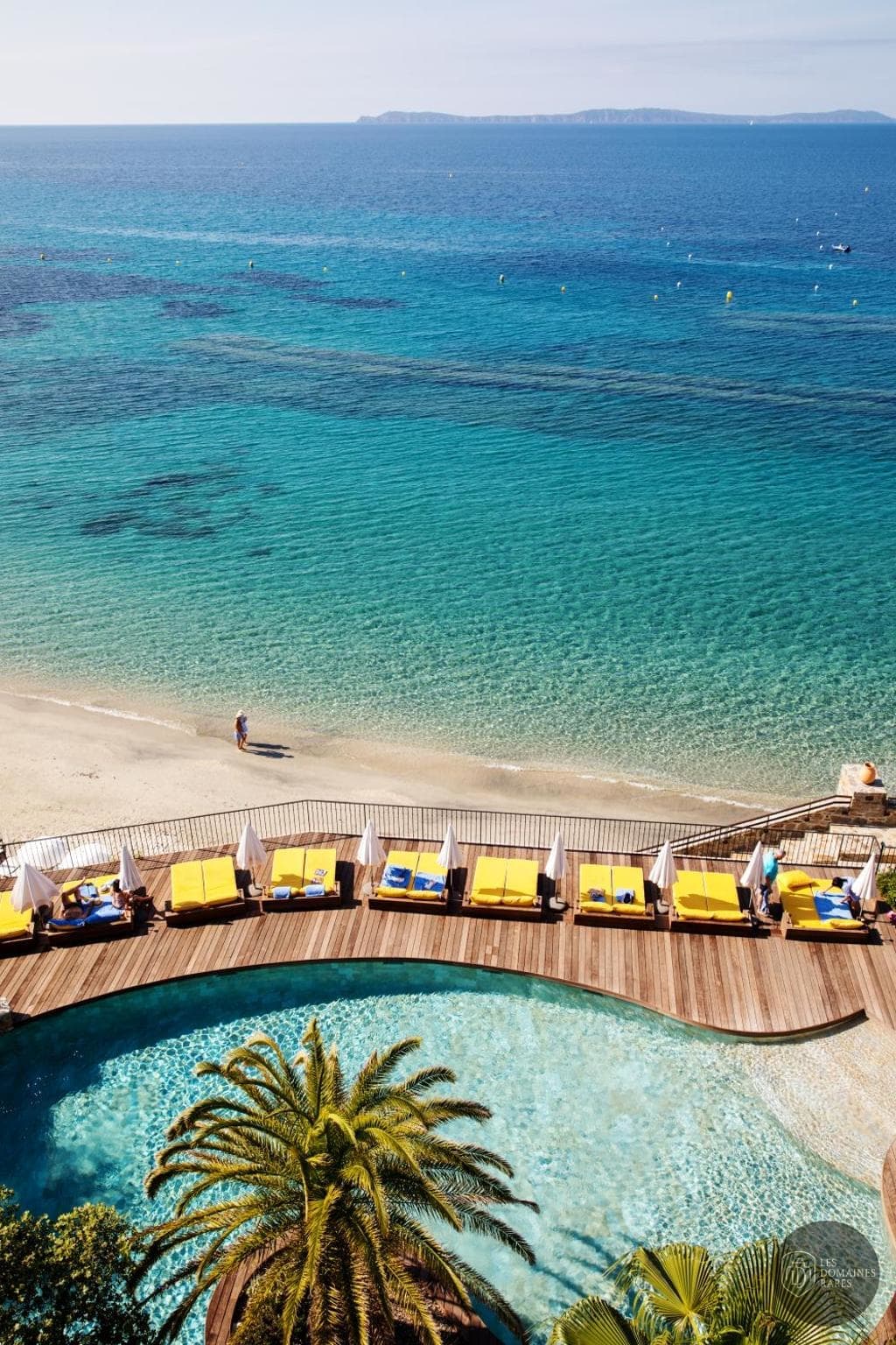 Vue extérieure de l'hôtel Le Bailli de Suffren à Le en Provence-Alpes-Côte d'Azur