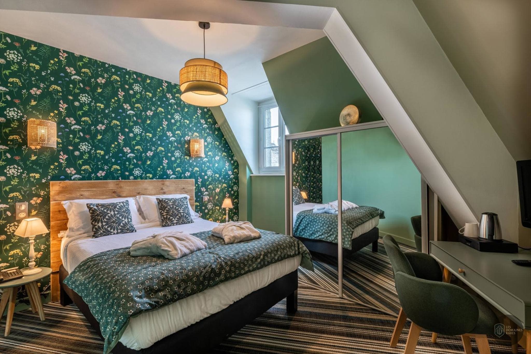 Chambre du lieu Le Bailliage à Salers en Auvergne-Rhône-Alpes - séminaire cantal (15)
