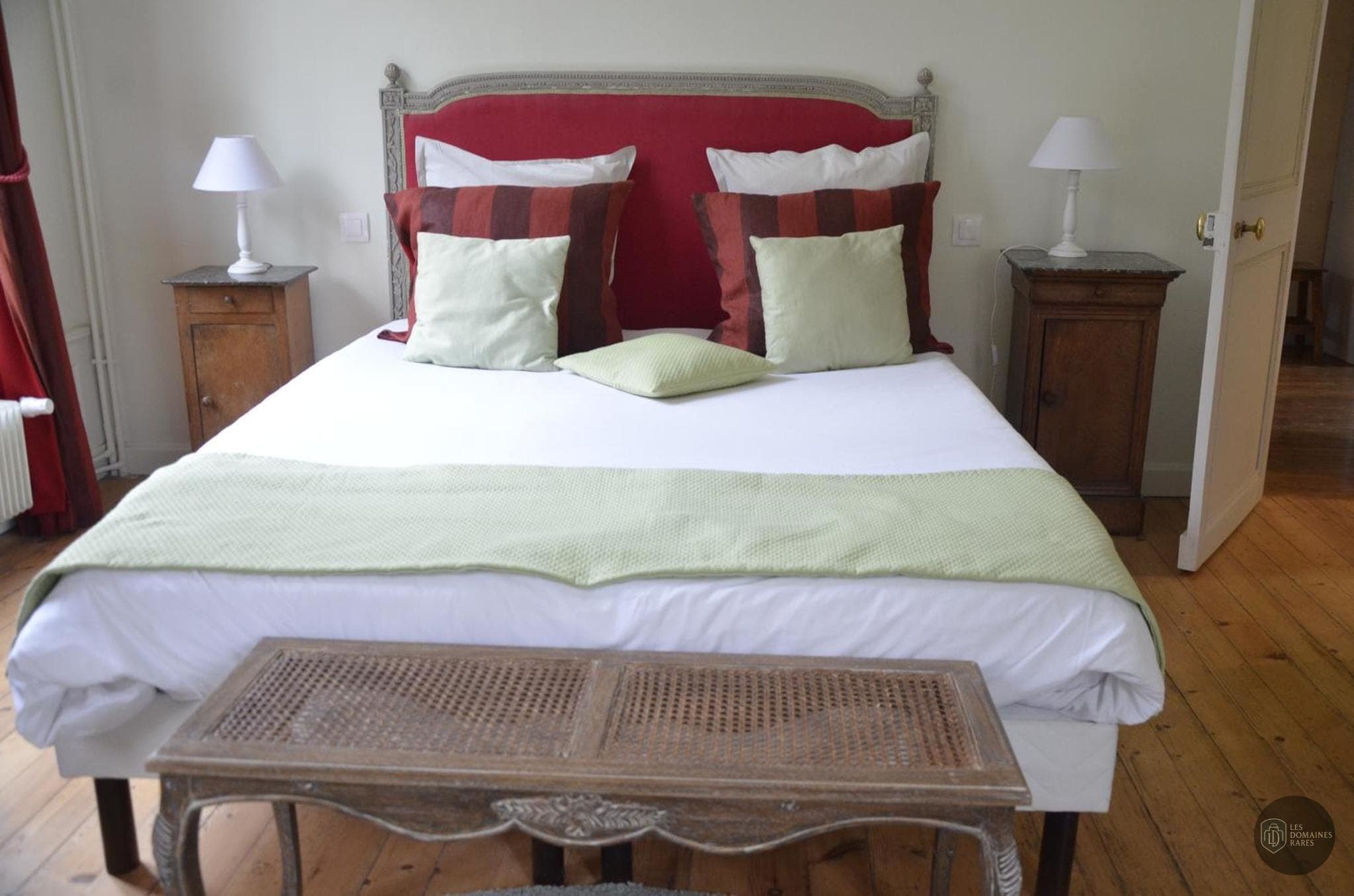 Chambre du château Le Bas Manoir en Normandie - séminaire bretteville-sur-odon