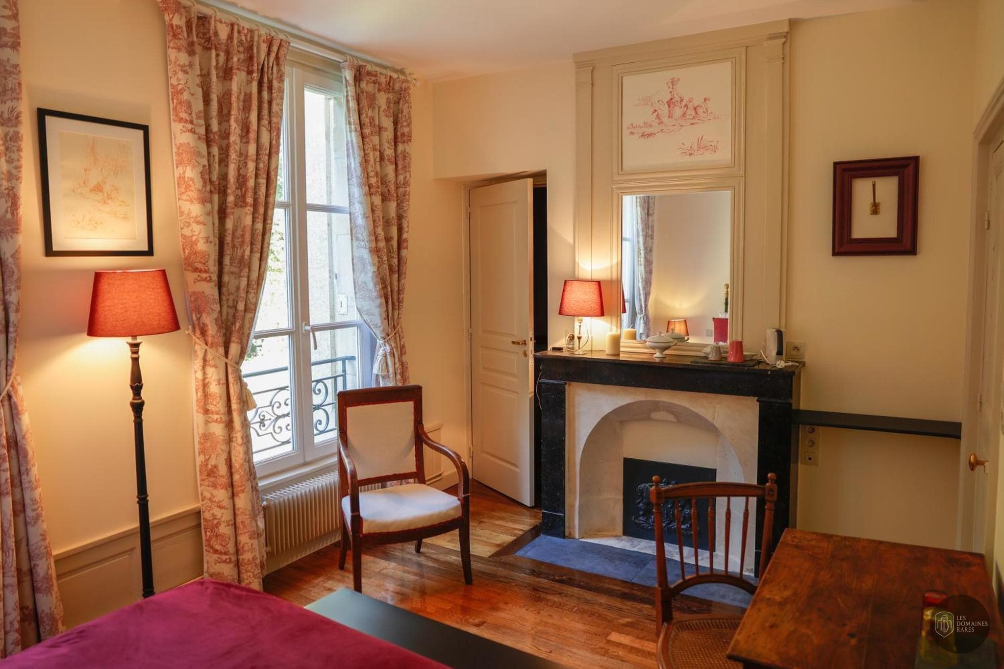 Espace intérieur du château Le Bas Manoir en Normandie