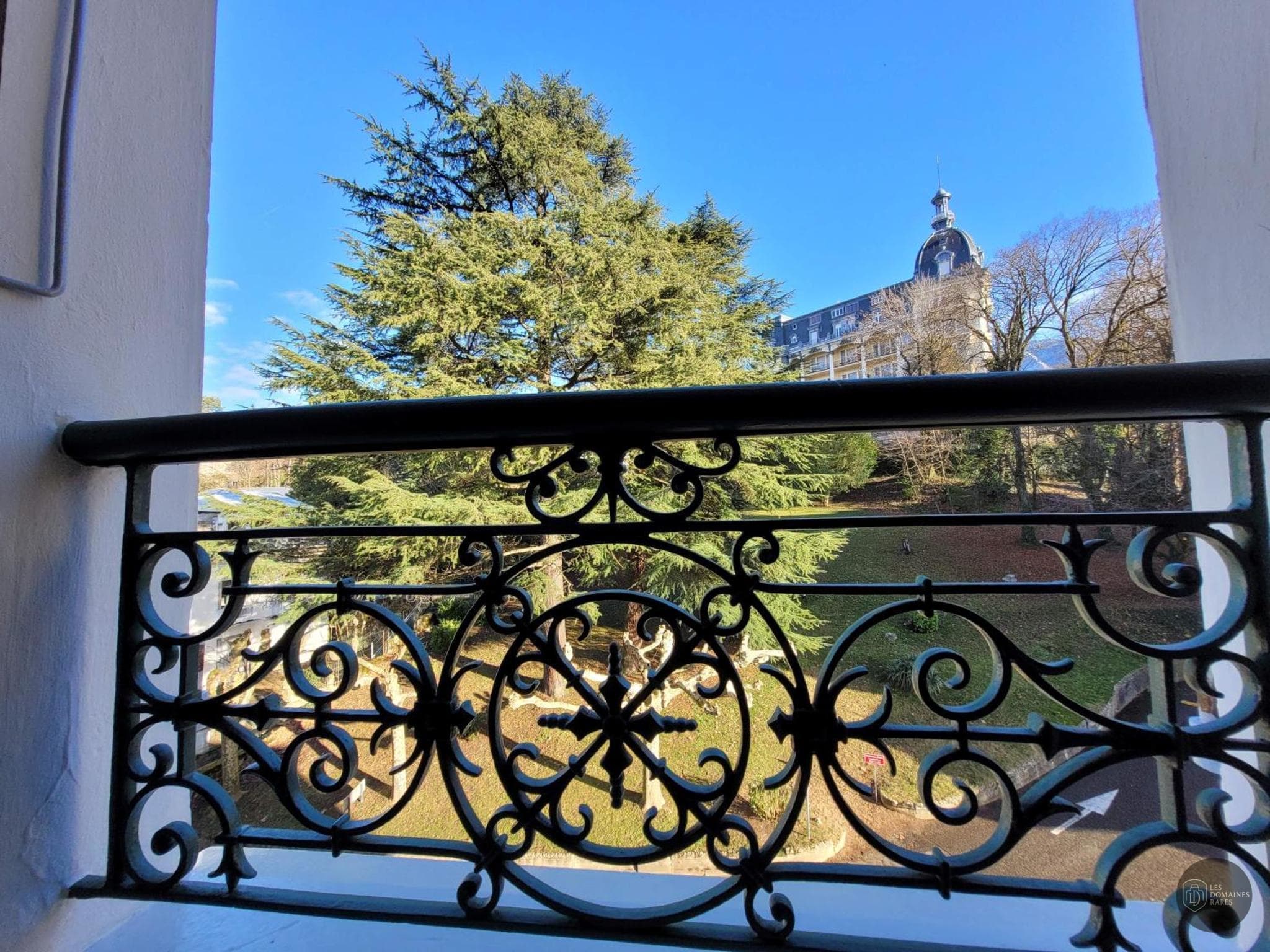 Vue extérieure de l'hôtel Le Beau Site en Auvergne-Rhône-Alpes