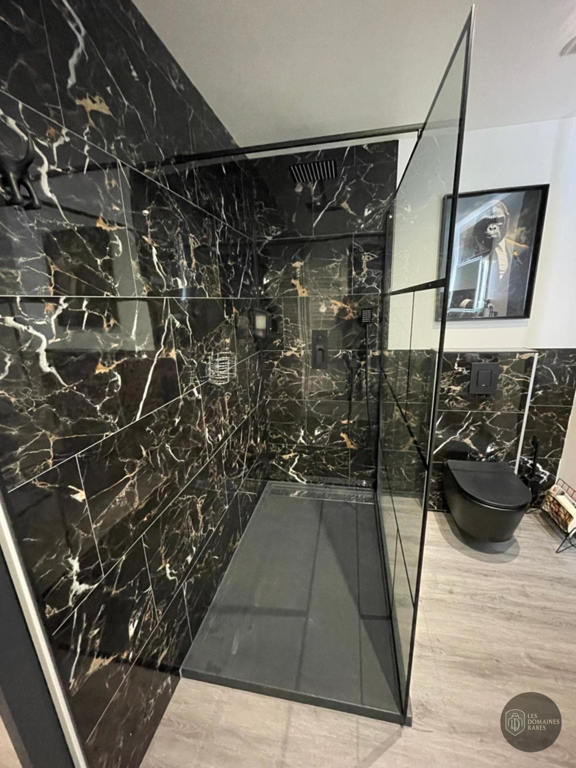 Salle de bain du lieu Le Beverl'inn à Flers en Normandie