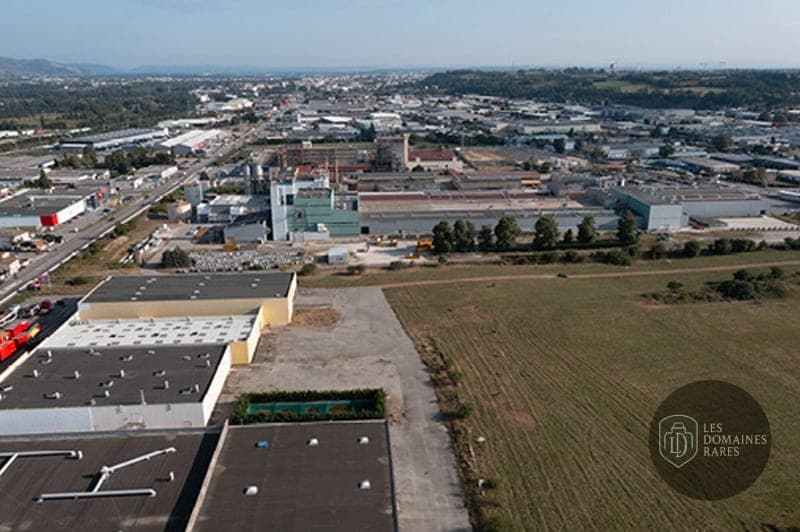 Vue extérieure du moulin Le Broadway en Nouvelle-Aquitaine
