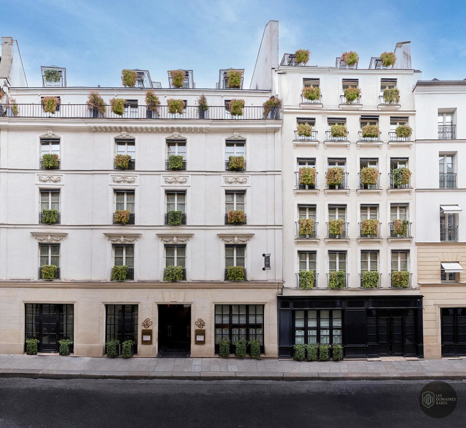 Vue de l'hôtel Le Burgundy à Paris en Île-de-France