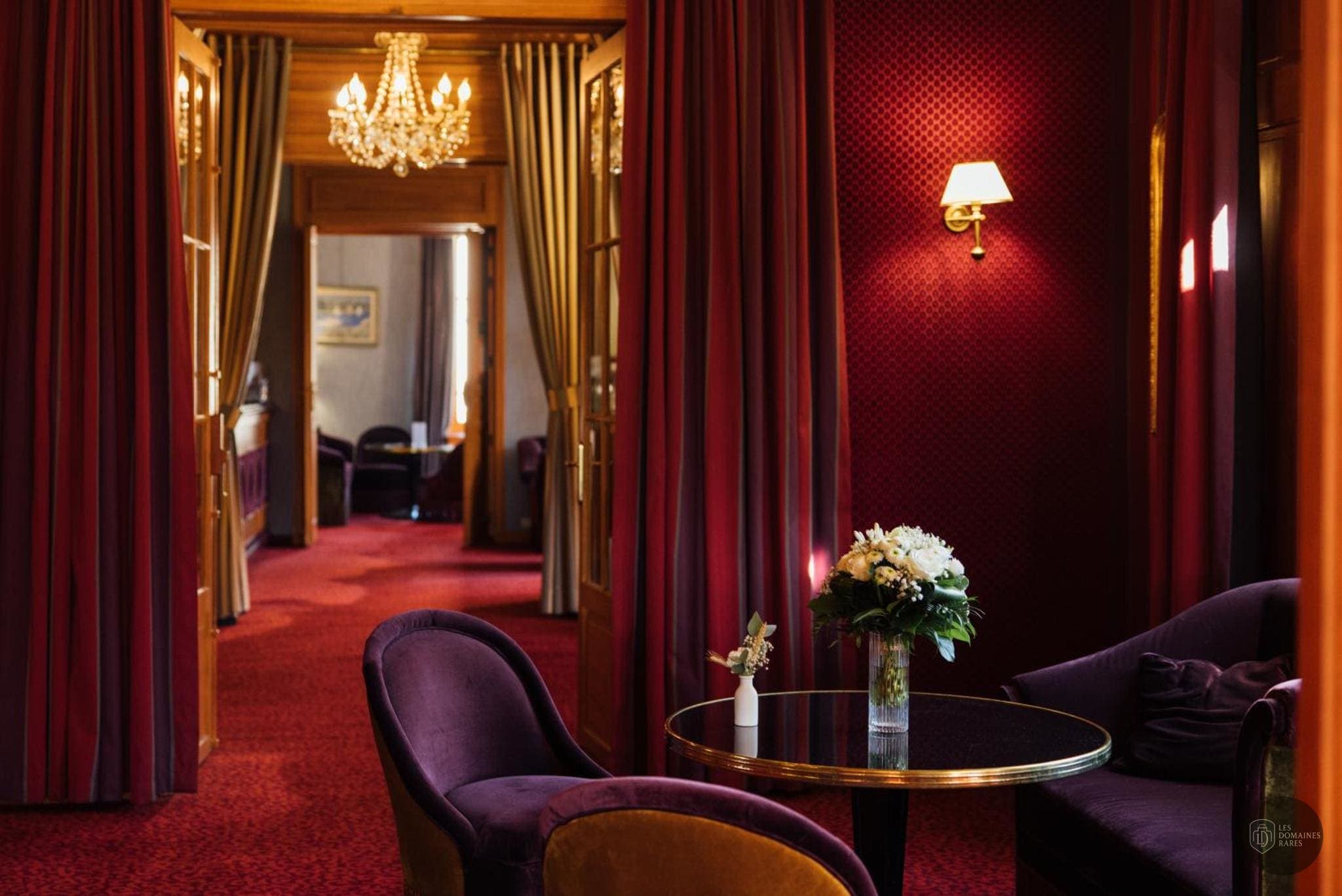 Le Café Louise — Intérieur