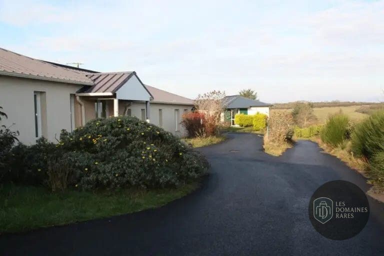 Vue extérieure du lieu Le Camp Vert en Bretagne