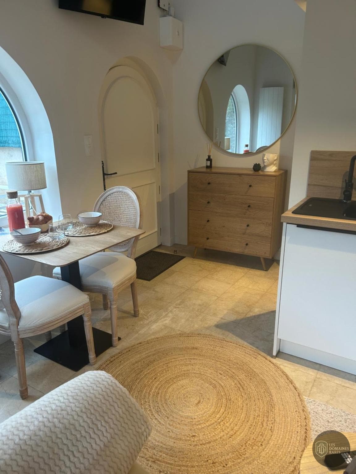 Vue extérieure du lieu Le Carré 26 en Nouvelle-Aquitaine