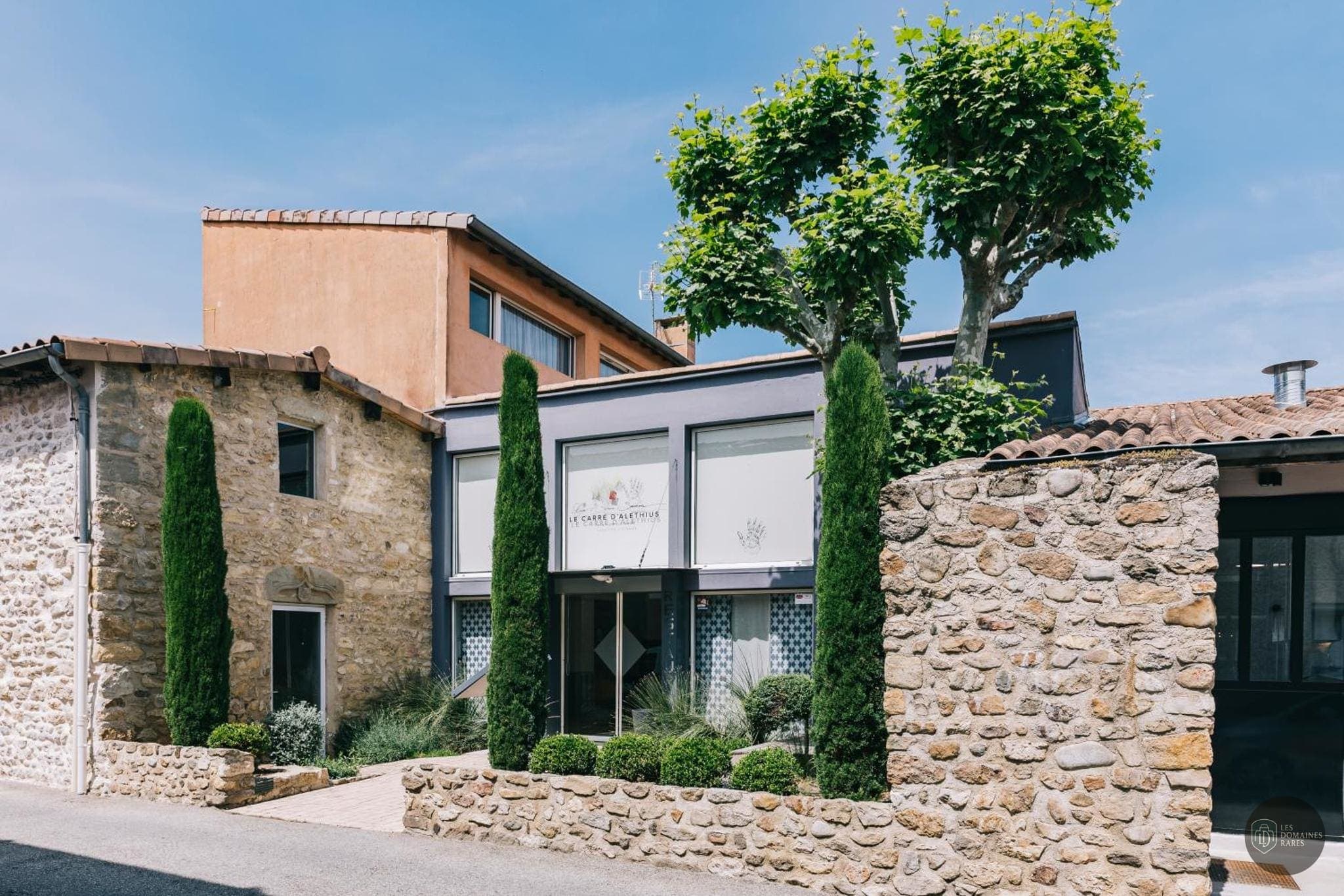 Restaurant de l'hôtel Le Carré d'Alethius en Auvergne-Rhône-Alpes - séminaire ardèche