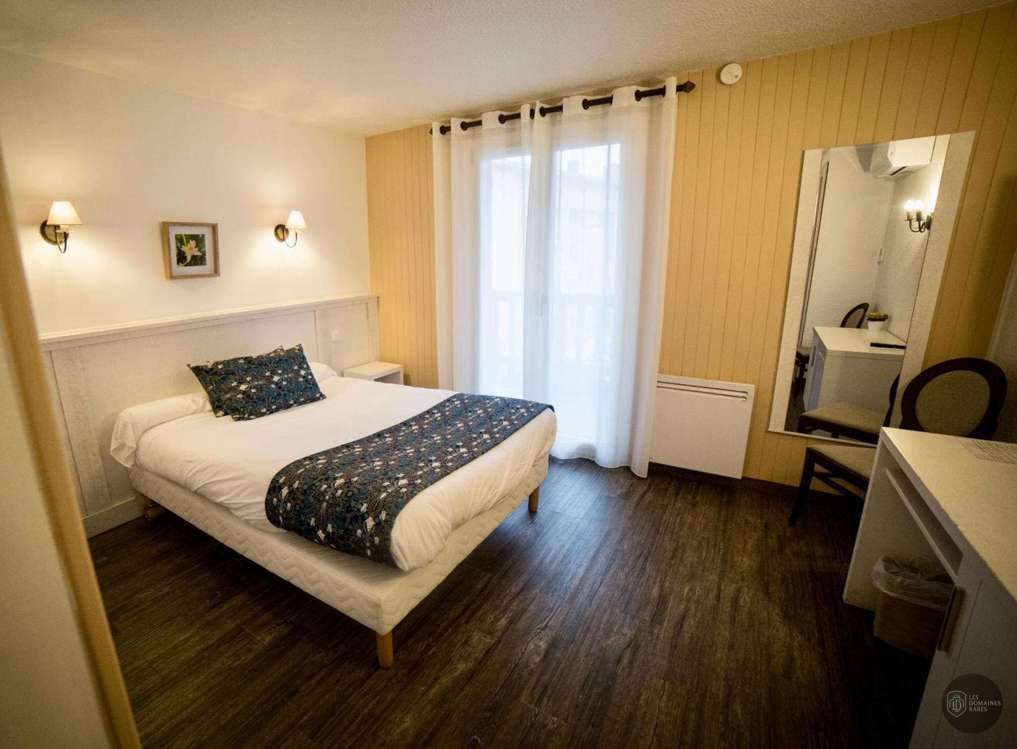 Chambre de l'hôtel Le Catinat Fleuri à Guillestre en Provence-Alpes-Côte d'Azur