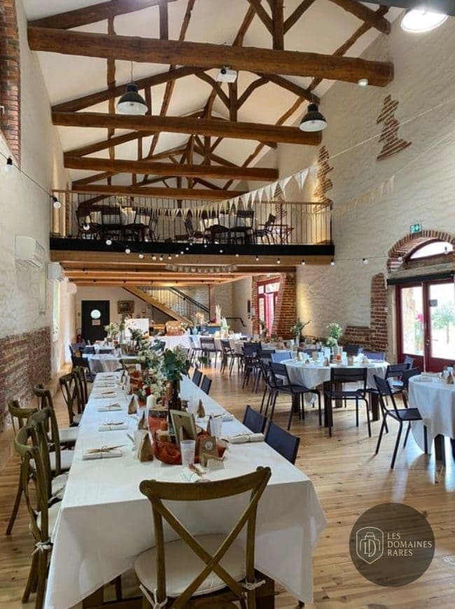 Salle de réunion 2 du gîte Le Charmay en Auvergne-Rhône-Alpes