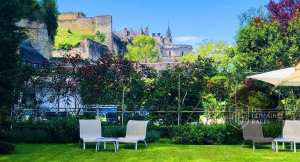 Vue extérieure du lieu Le Choiseul à Amboise en Centre-Val de Loire