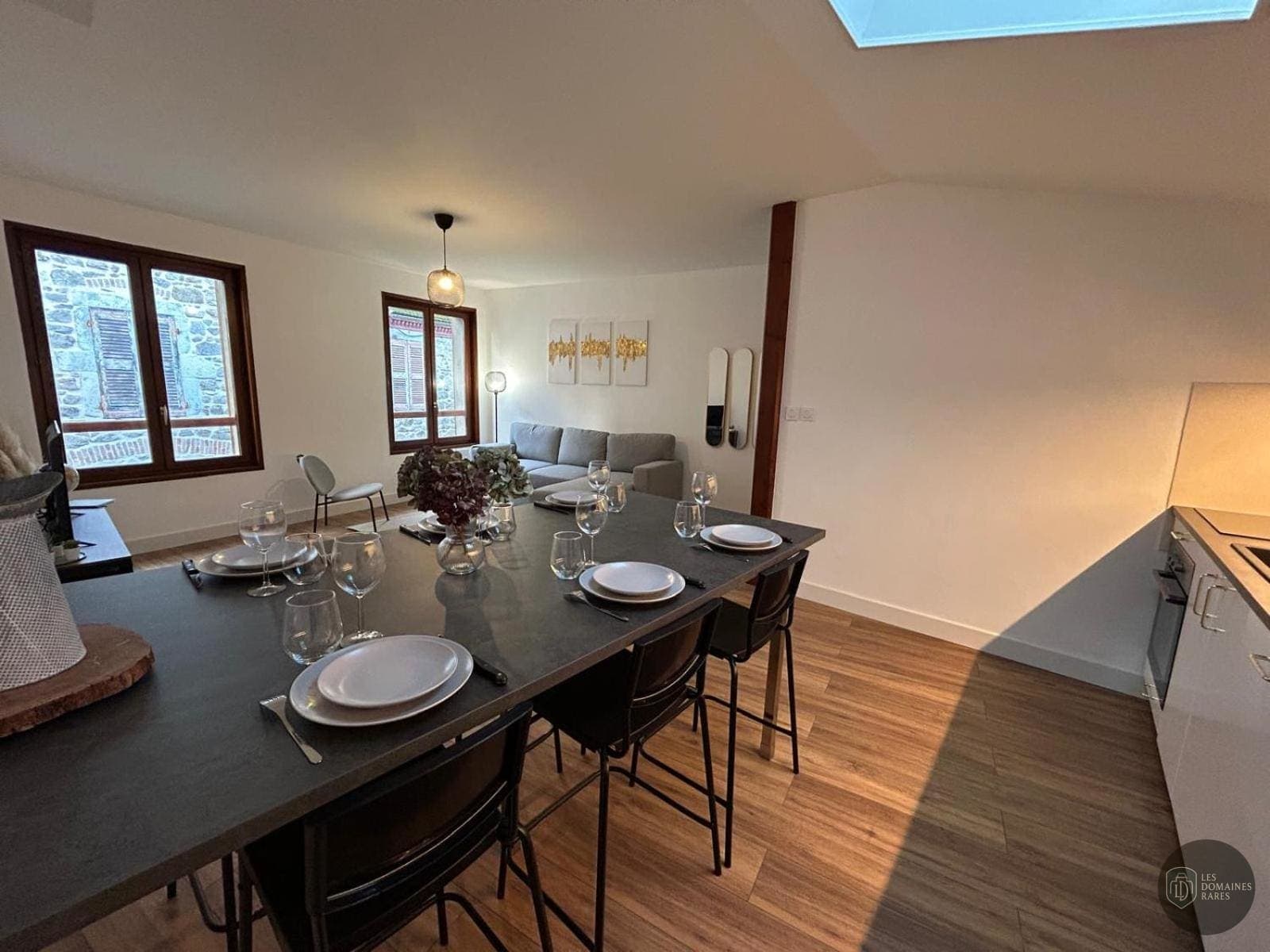 Espace intérieur de l'hôtel Le Clem' à La en Pays de la Loire