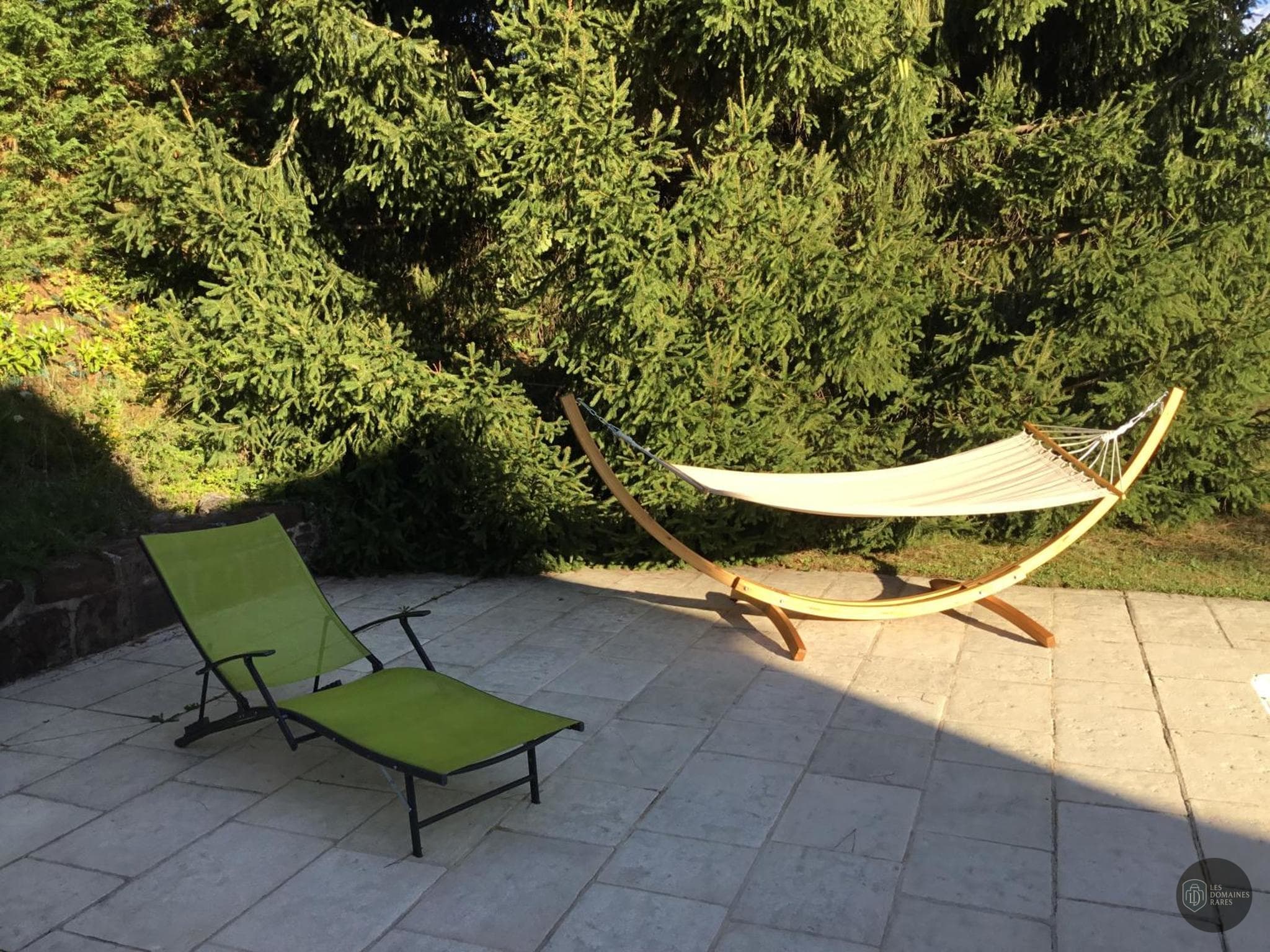 Vue extérieure du lieu Le Clos Belle Rose à Haybes en Grand Est