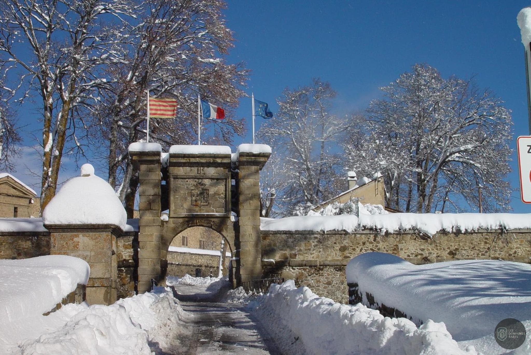 Vue extérieure de l'hôtel Le Clos Cerdan en Occitanie