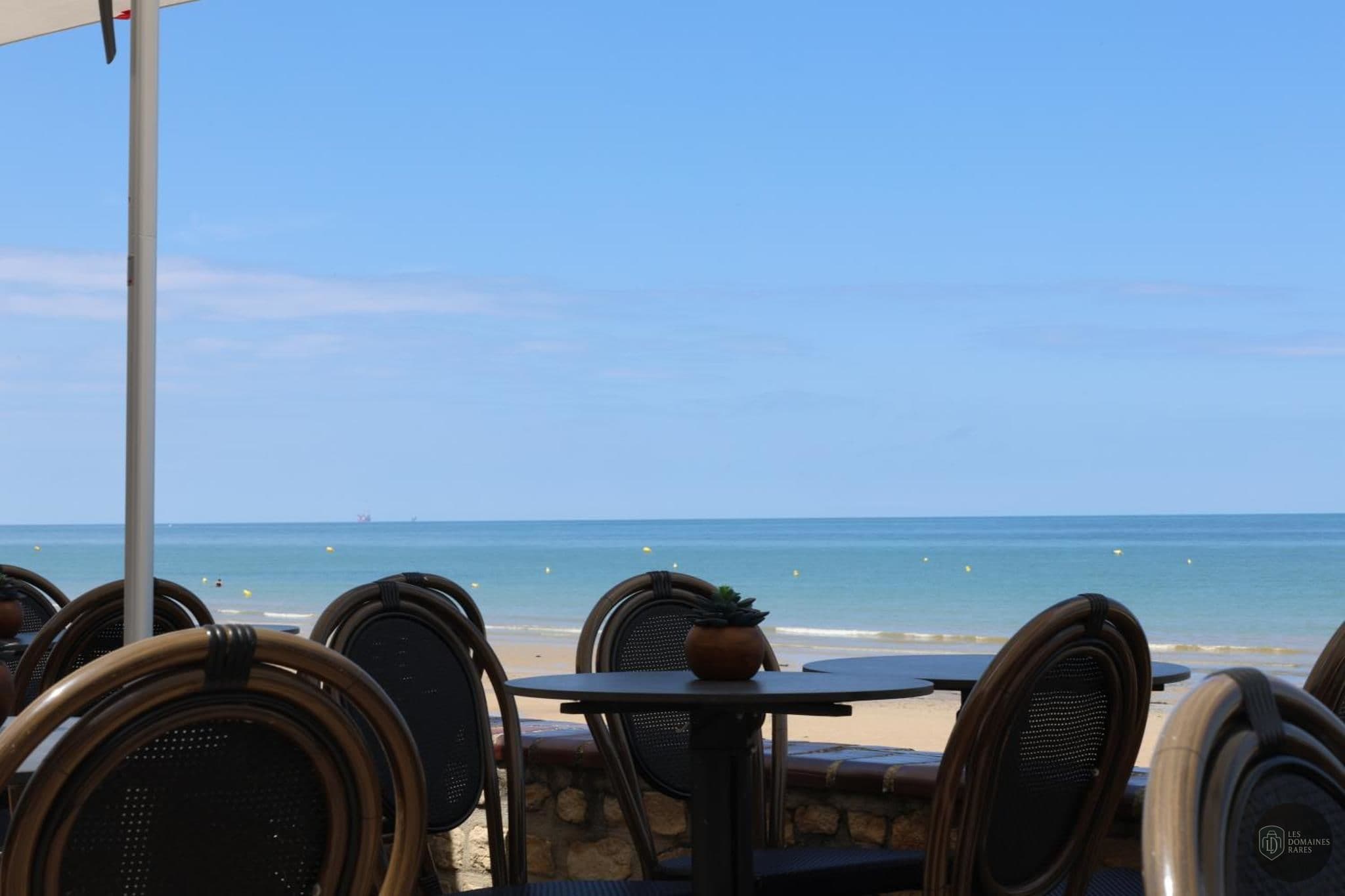 Vue extérieure du lieu Le Clos Normand à La en Normandie