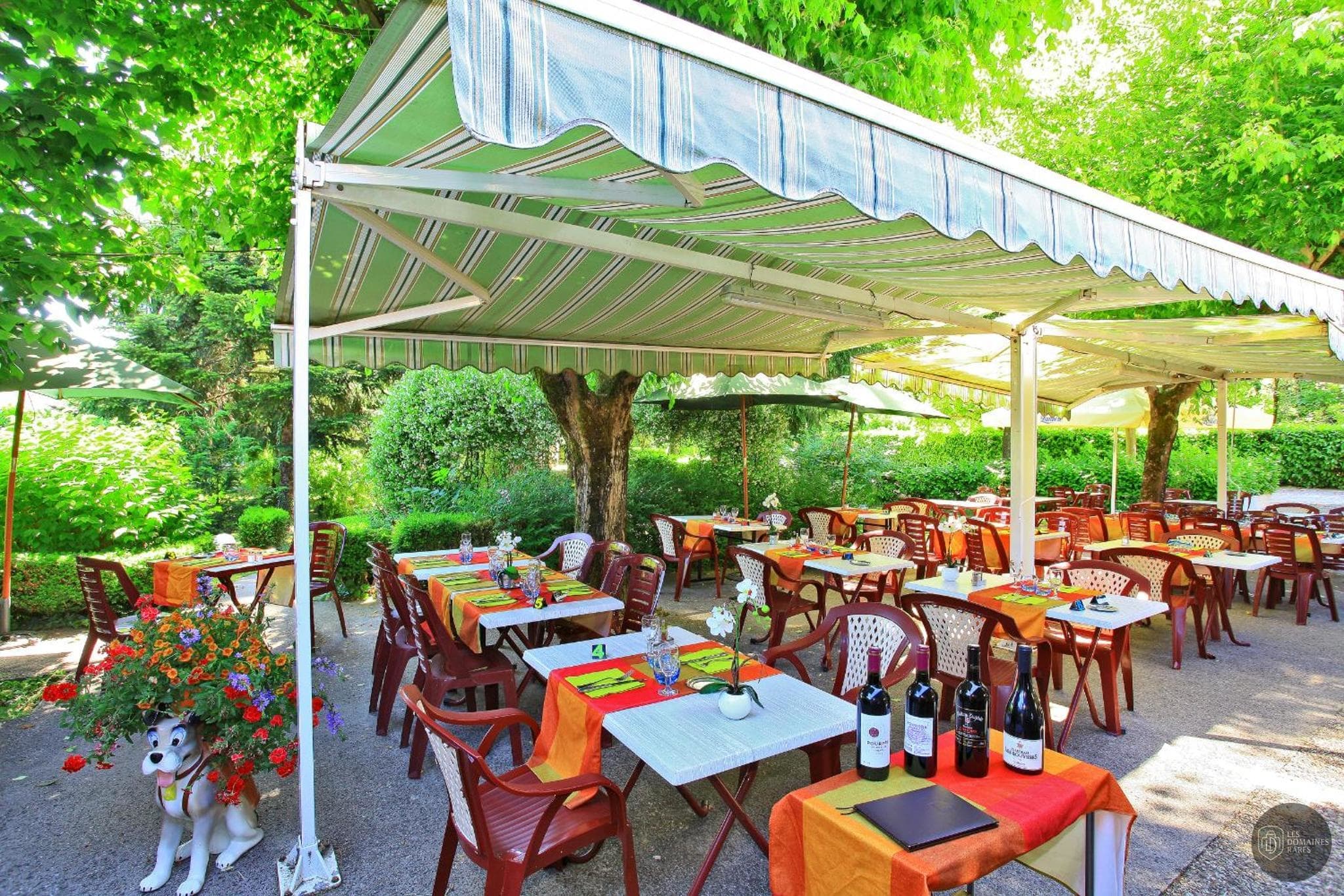 Le Clos de Pradines — Extérieur
