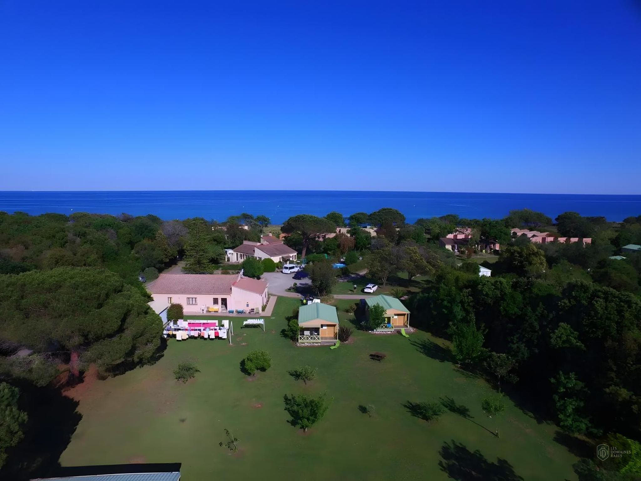 Le Club House
