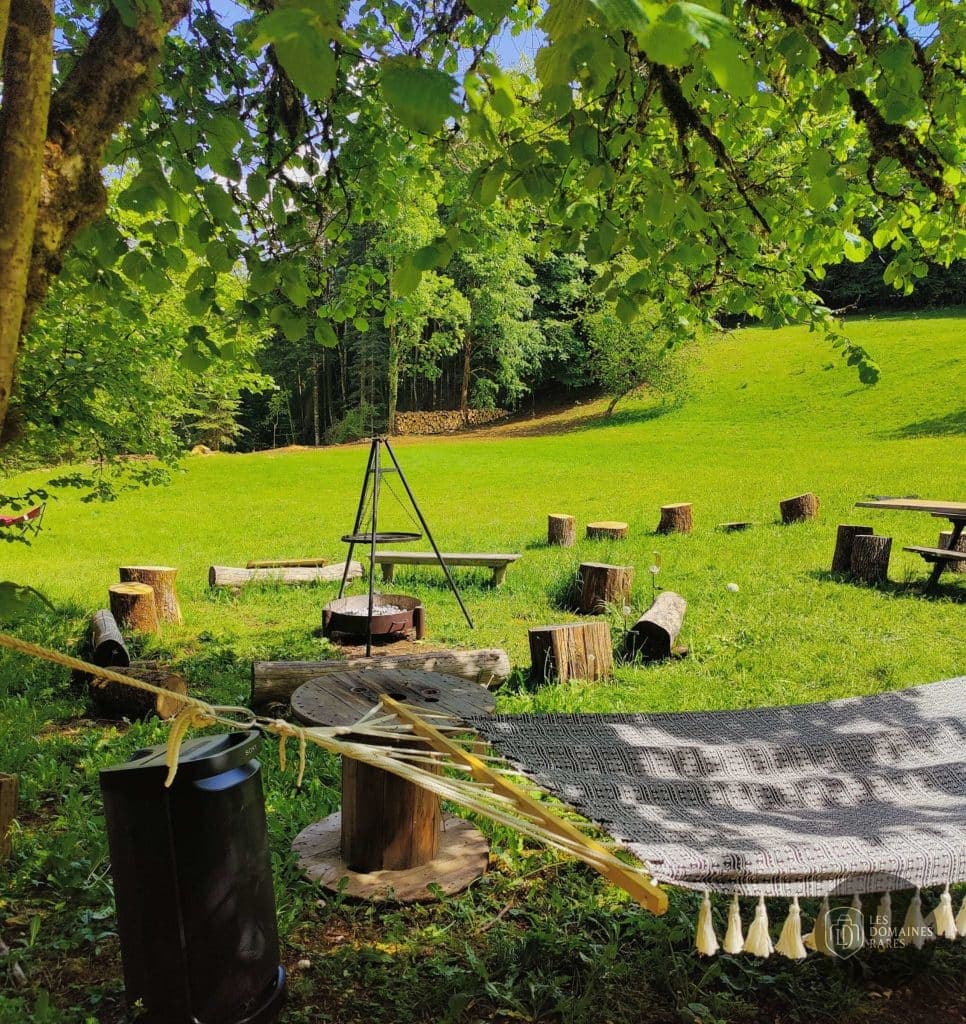 Vue extérieure du lieu Le Coupet à Les en Bourgogne-Franche-Comté