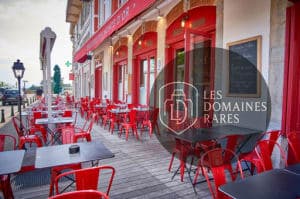 Vue extérieure du restaurant Le Djemi's en Auvergne-Rhône-Alpes