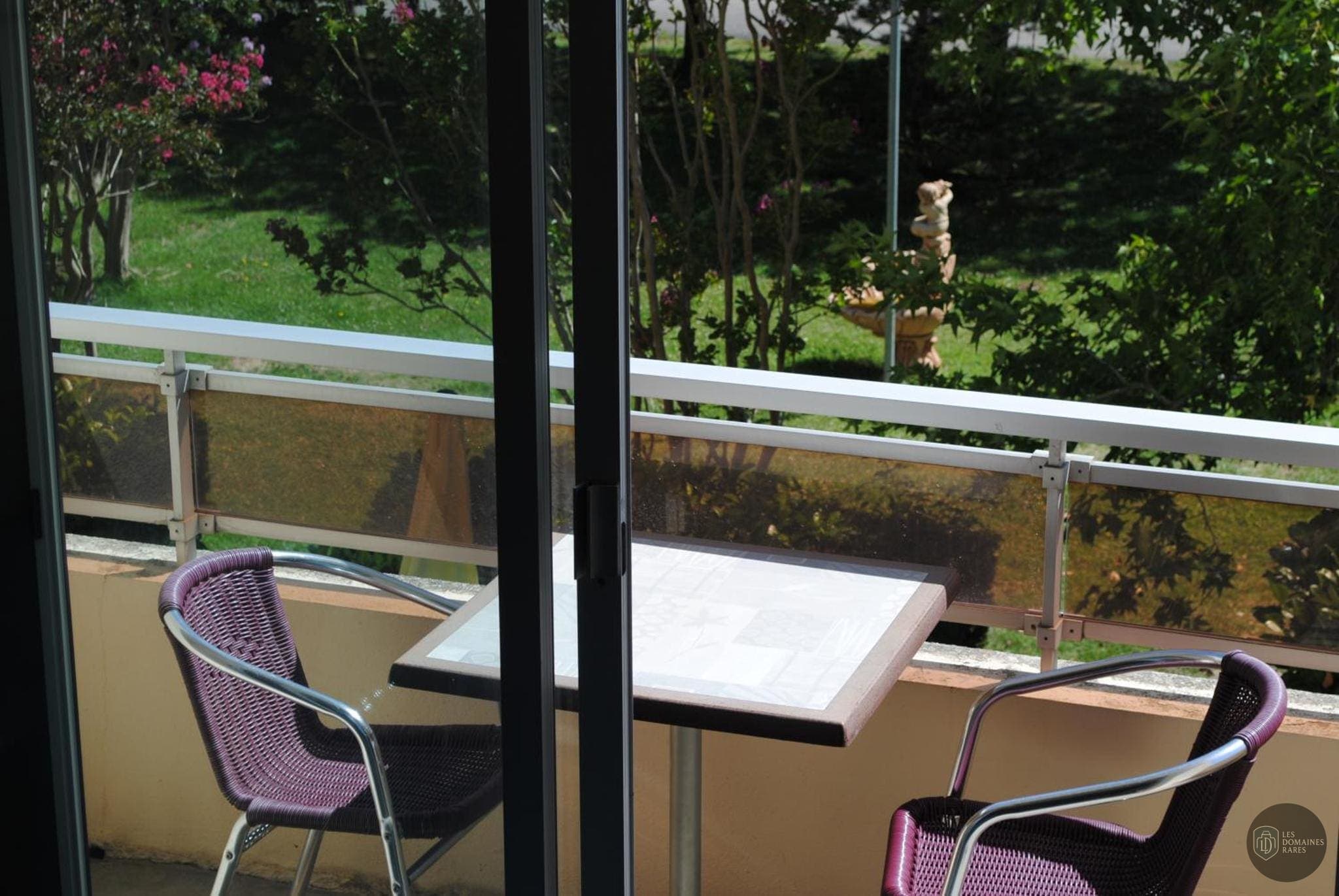 Vue extérieure de l'hôtel Le Fleurance à Fleurance en Occitanie