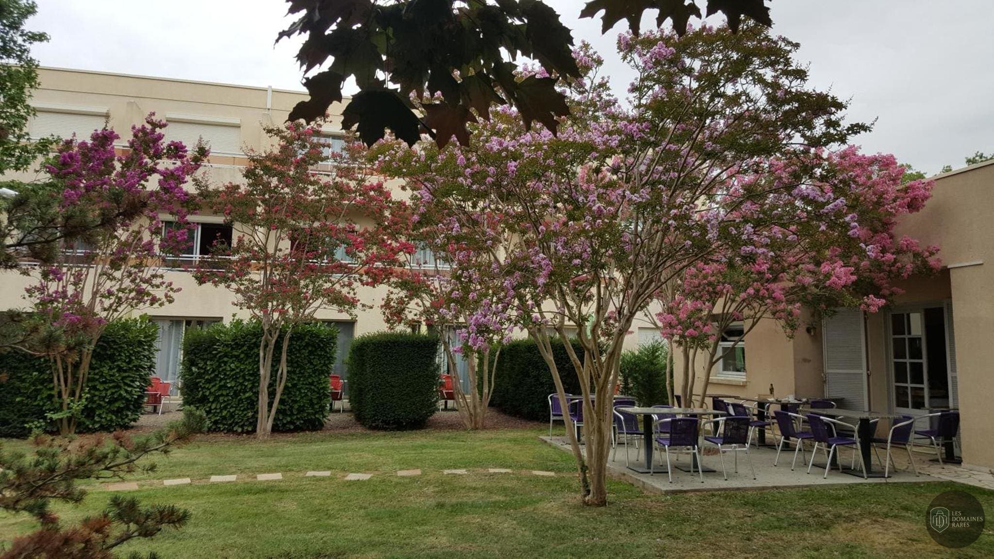 Vue extérieure de l'hôtel Le Fleurance à Fleurance en Occitanie