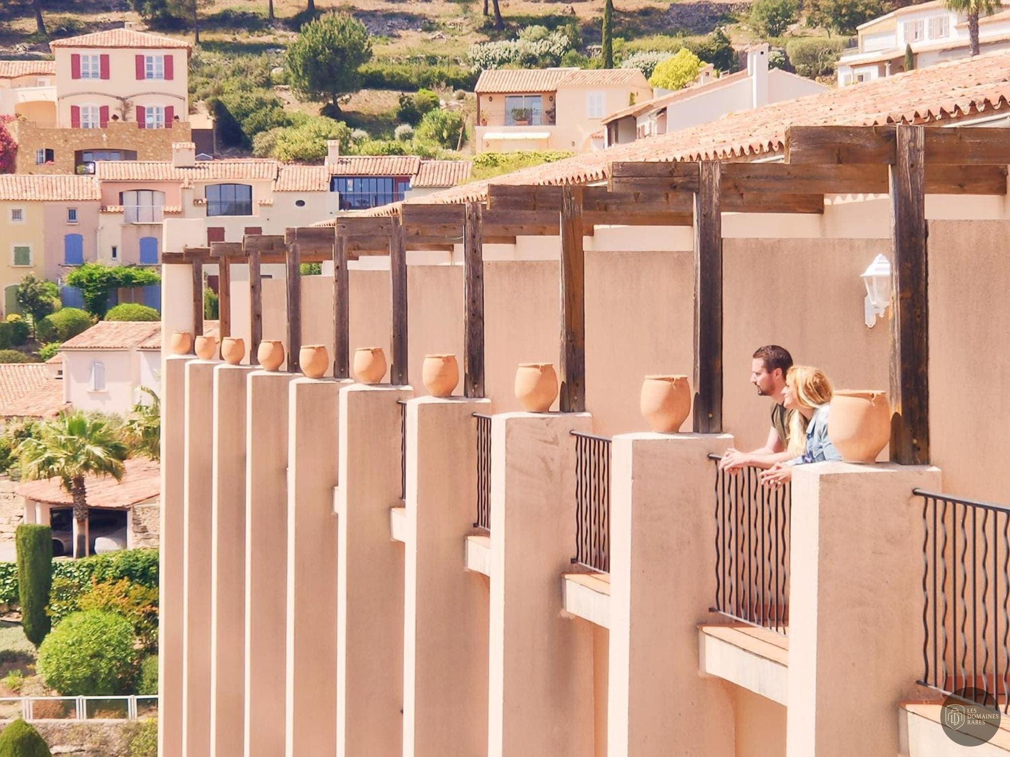 Vue extérieure de l'hôtel Le Fregate Provence en Provence-Alpes-Côte d'Azur