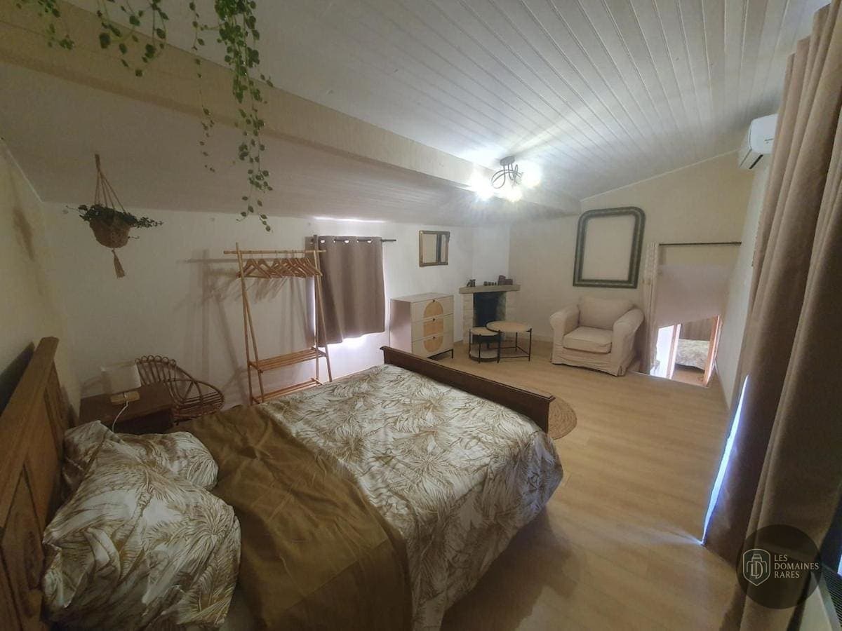Chambre du gîte Le Gîte du Passant à Le en Auvergne-Rhône-Alpes - séminaire le biot, france