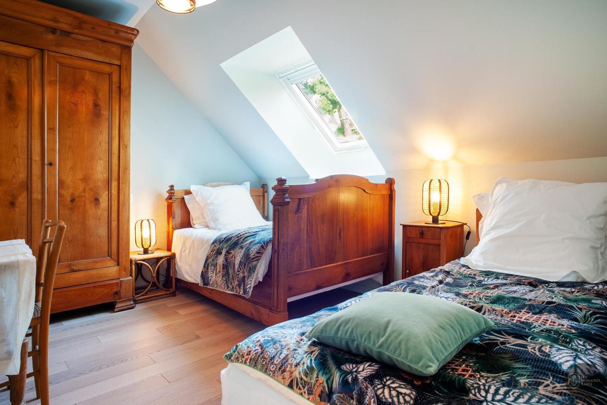 Vue extérieure de l'auberge Le Grand Banc à Pessac en Nouvelle-Aquitaine