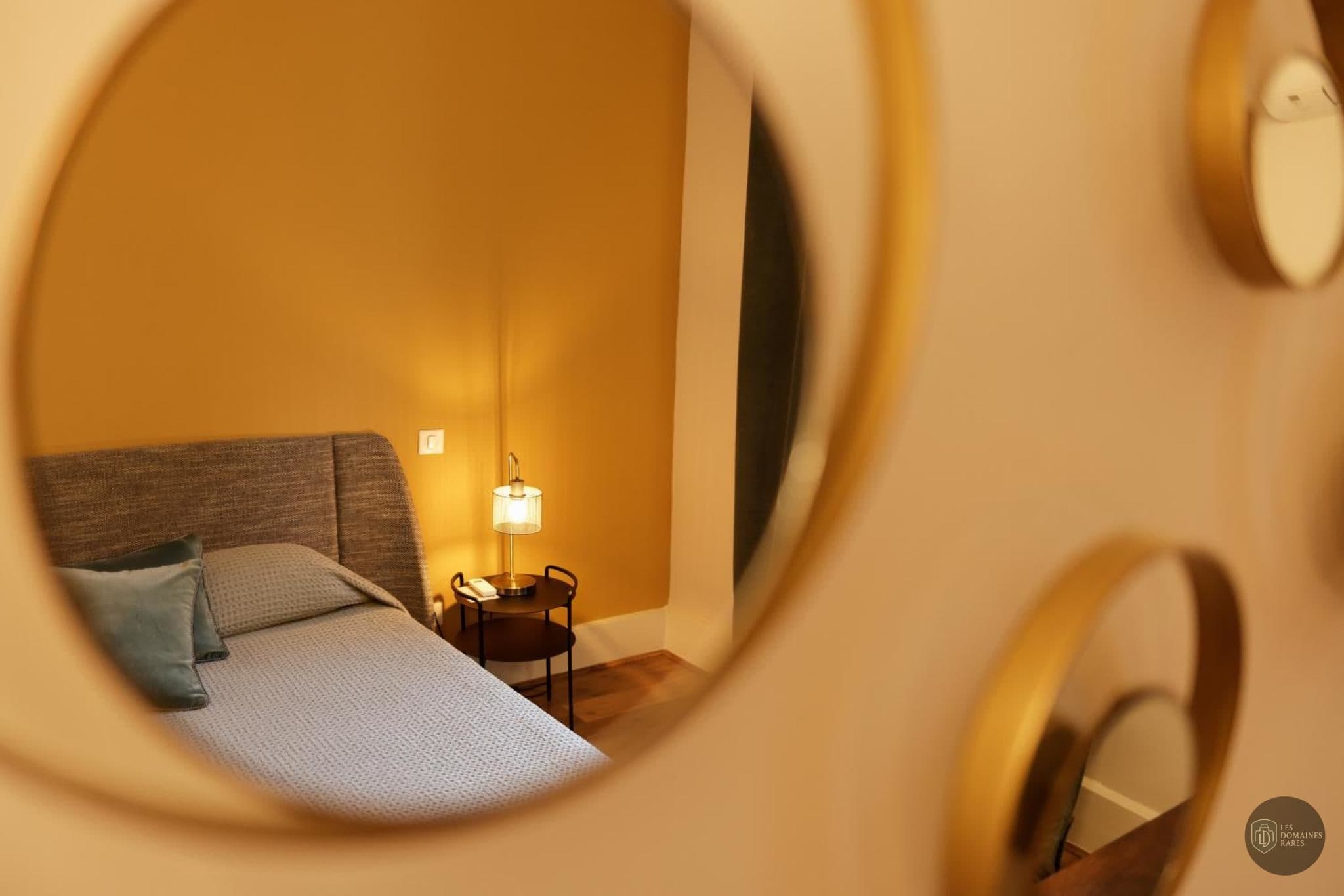 Chambre de l'hôtel Le Grand Hôtel de Sete à Sete en Occitanie - séminaire hérault