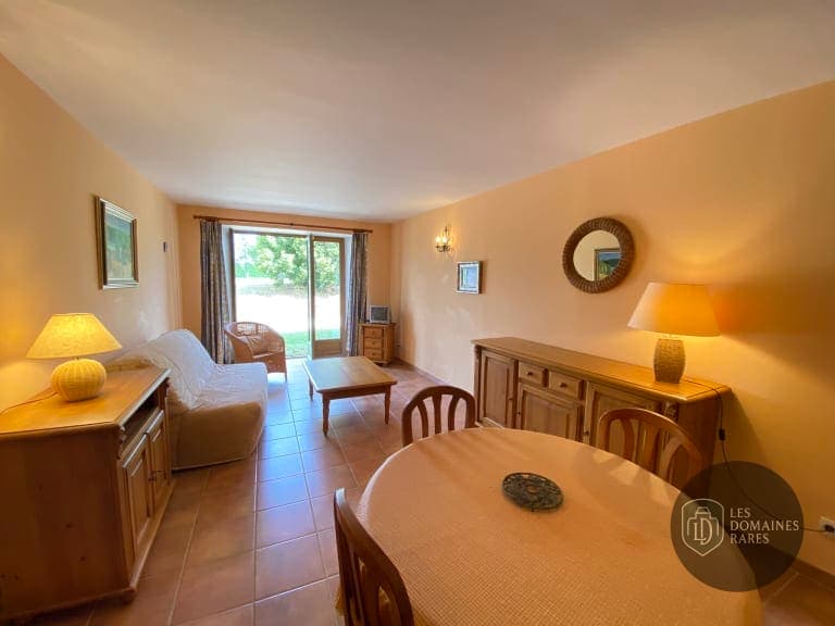 Espace intérieur de l'hôtel Le Grand Logisson à Brunet en Provence-Alpes-Côte d'Azur