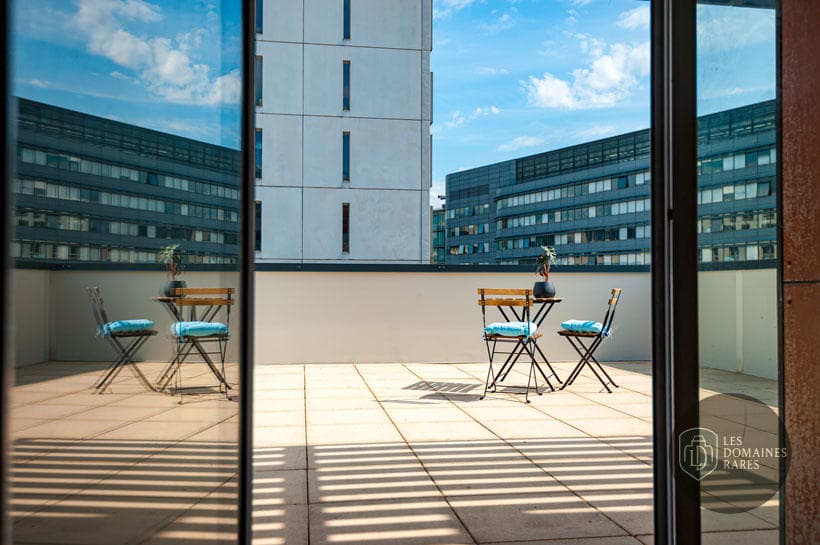 Vue extérieure de l'hôtel Le Hüb à Grenoble en Auvergne-Rhône-Alpes
