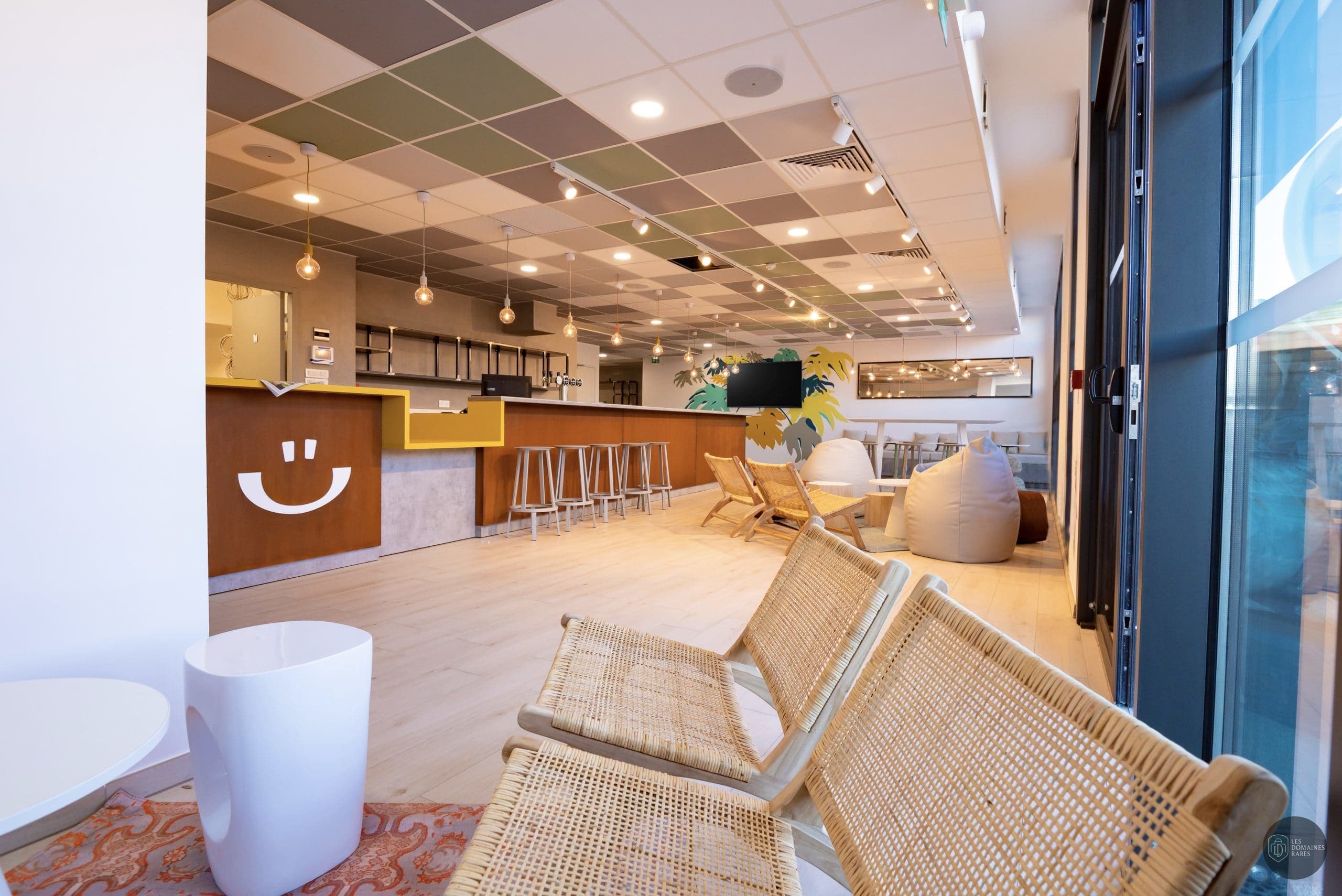Espace intérieur de l'hôtel Le Hüb à Grenoble en Auvergne-Rhône-Alpes
