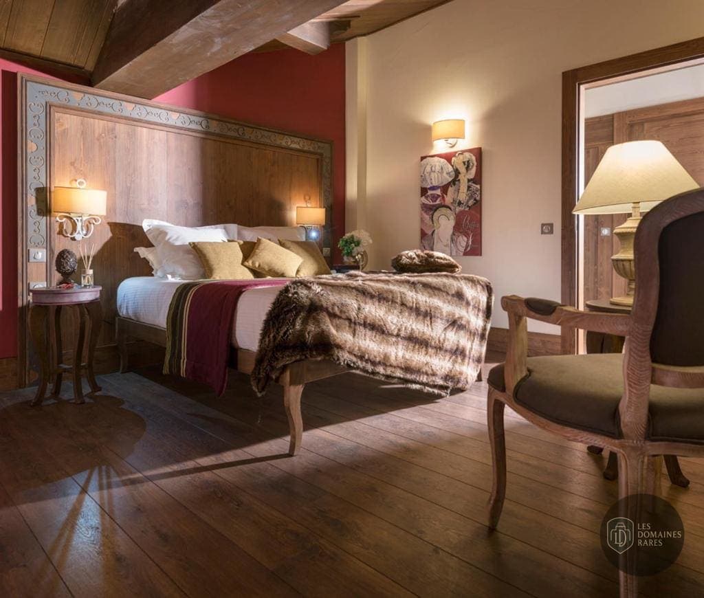 Chambre du moulin Le Hameau du Fromage à Cléron en Bourgogne-Franche-Comté - séminaire cléron, france