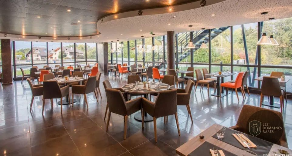 Restaurant de l'auberge Le Hub des Alpes en Auvergne-Rhône-Alpes - séminaire savoie