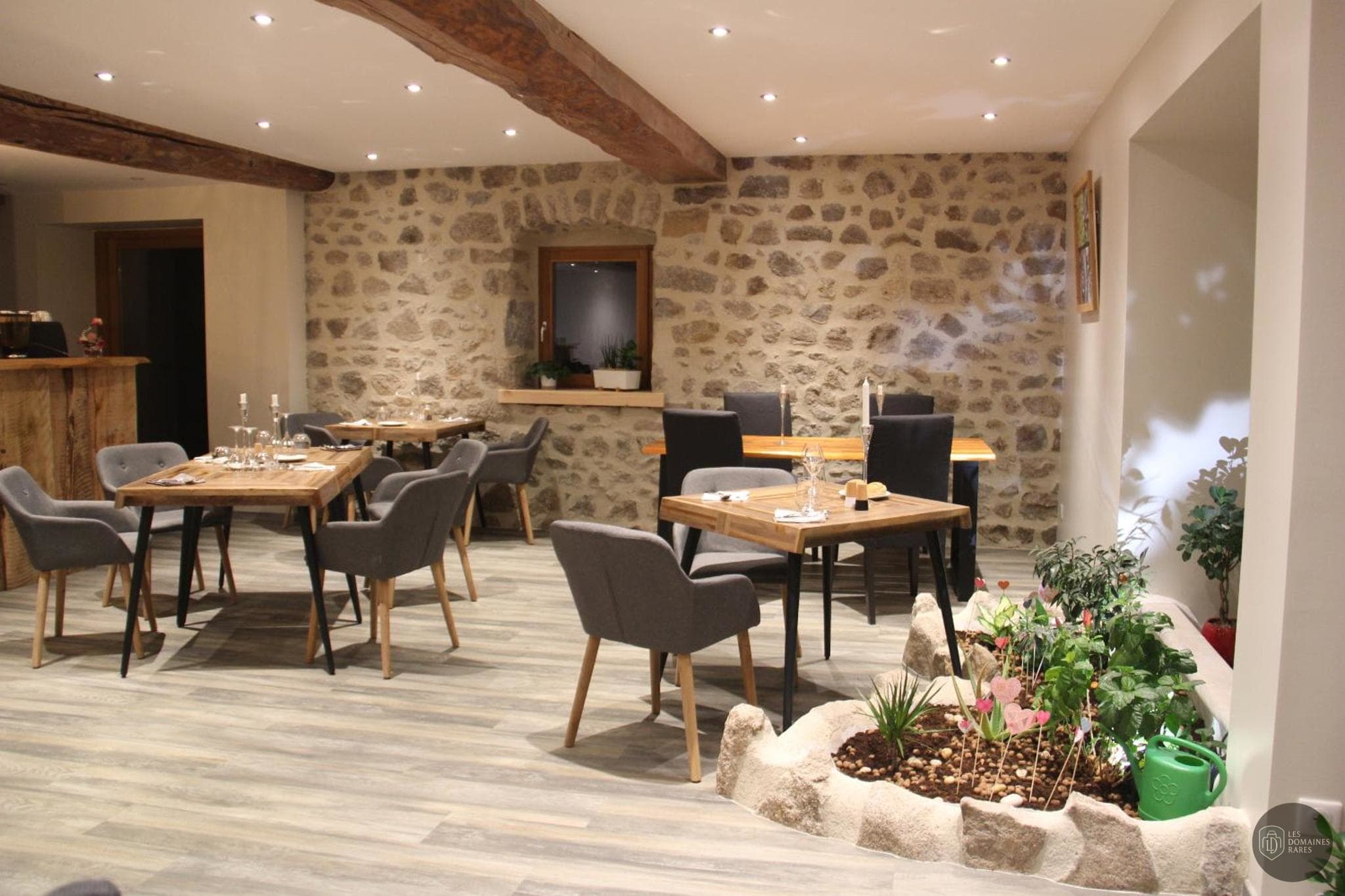 Vue extérieure du lieu Le Jardin des 4M en Auvergne-Rhône-Alpes