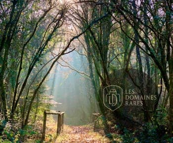 Vue extérieure du lieu Le Kereden à Locarn en Bretagne