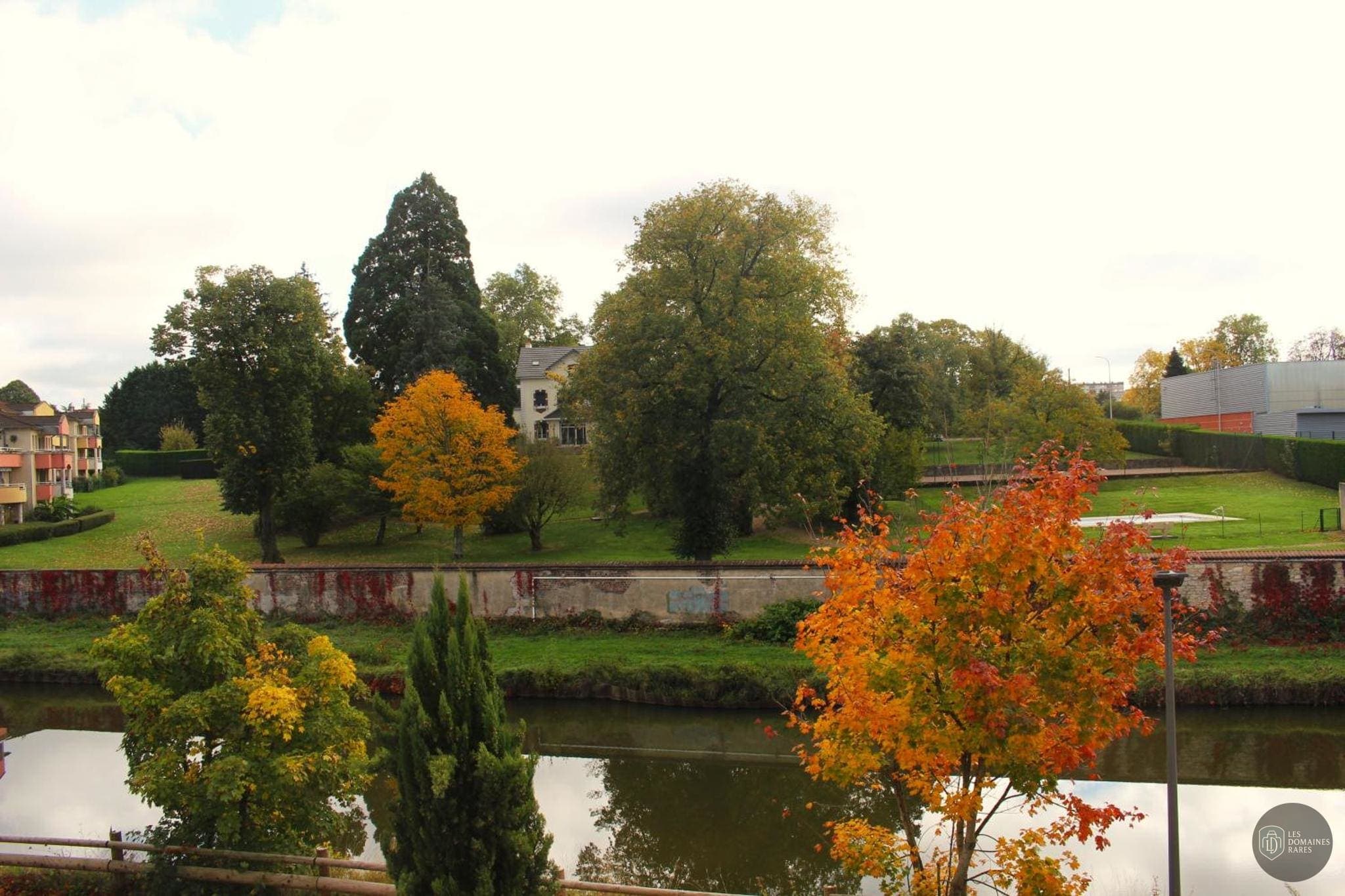 Le Konine — Extérieur