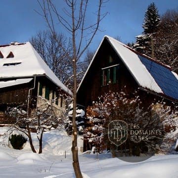 Vue extérieure du salle de séminaire Le Laussy à Gières en Auvergne-Rhône-Alpes