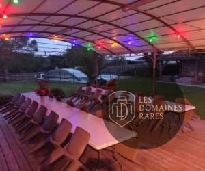 Vue extérieure de l'hôtel Le Madam à Paris en Île-de-France