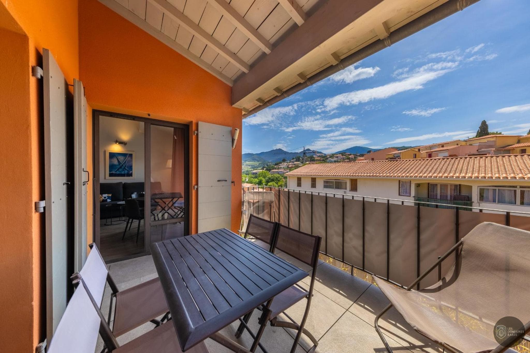 Vue extérieure de l'hôtel Le Madeloc en Occitanie