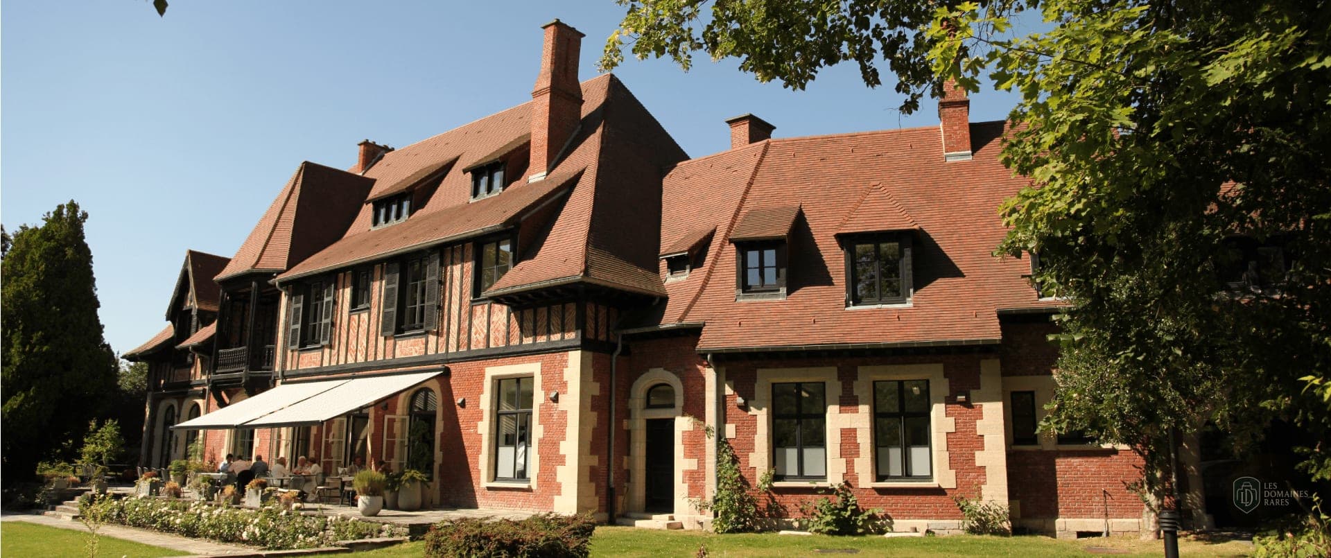 Vue extérieure du manoir Le Manoir de Marcq à Wasquehal en Hauts-de-France