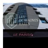 Vue extérieure de l'hôtel Le Marquis Eiffel à Paris en Île-de-France