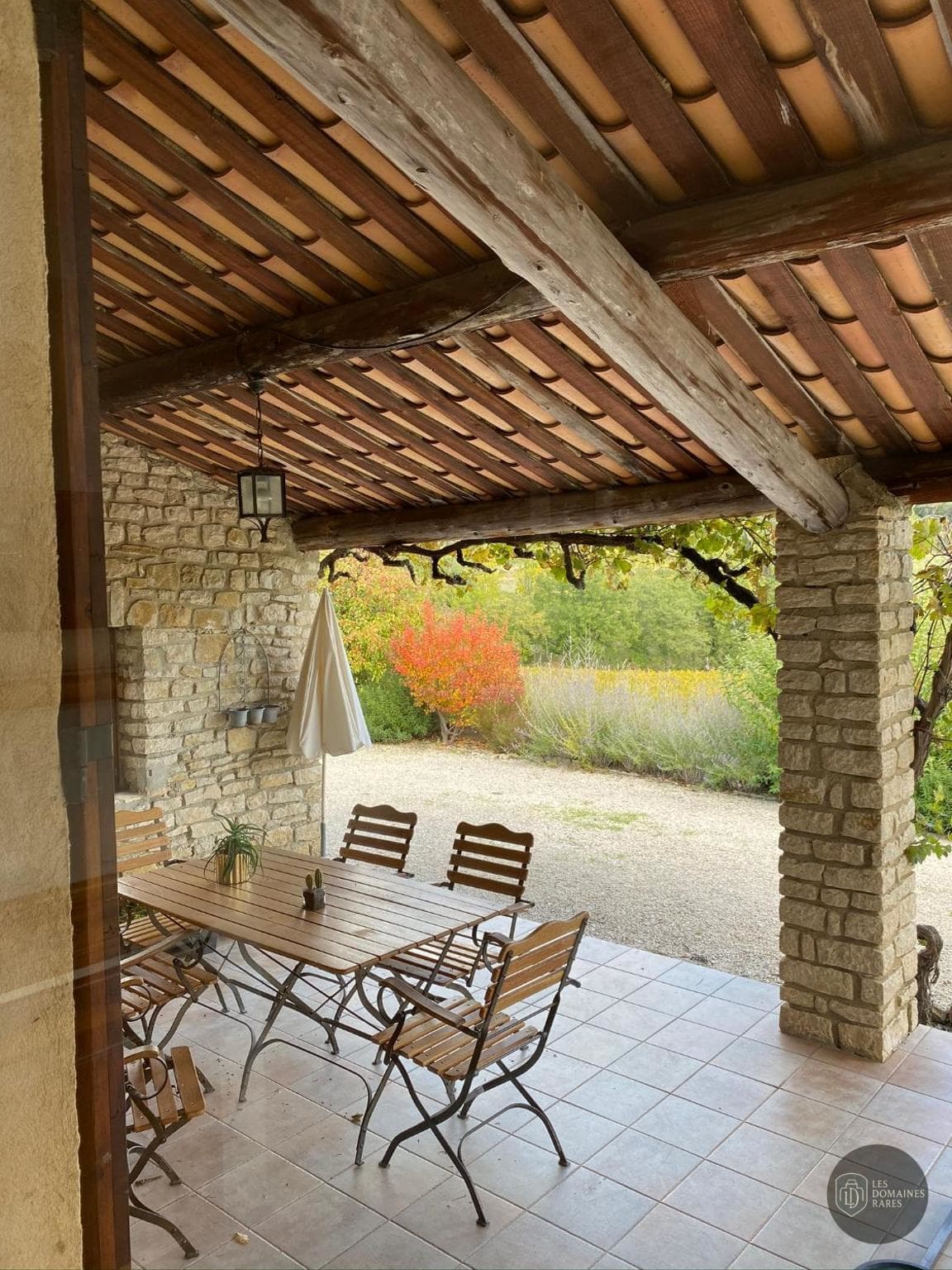 Vue extérieure de la ferme Le Mas Fanny en Occitanie