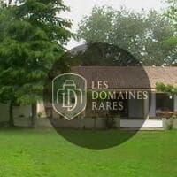 Vue extérieure du mas Le Mas Meynier à Eygalières en Provence-Alpes-Côte d'Azur