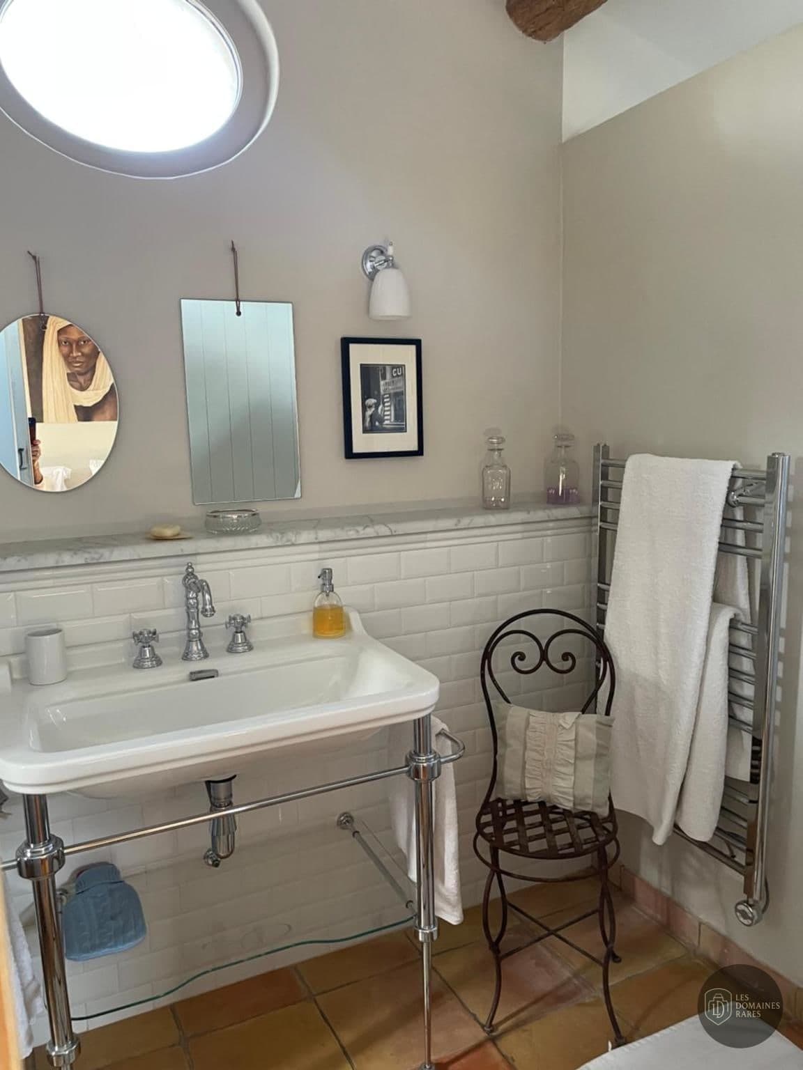 Salle de bain de la ferme Le Mas de la Rose à Orgon en Provence-Alpes-Côte d'Azur